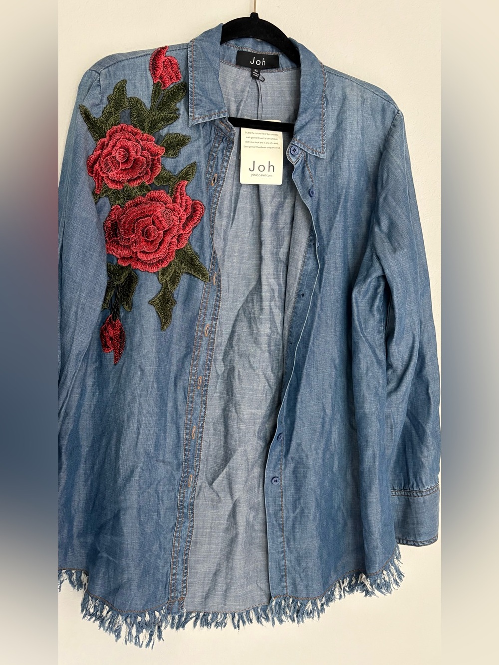 Light Blue Denim Button-Down Shirt with Red Rose Embroidery 100% Tencel - Picture 2 of 9